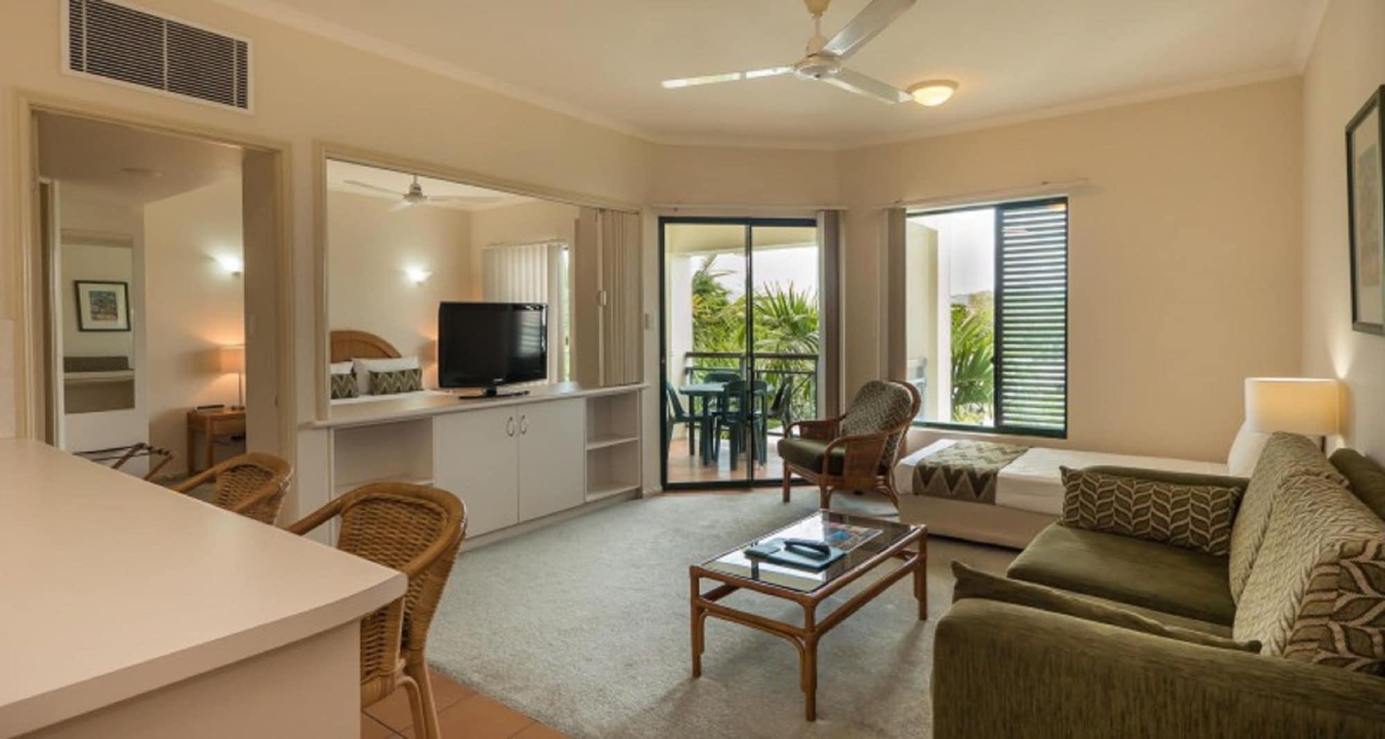 Tropic Towers Apartments Cairns Eksteriør bilde