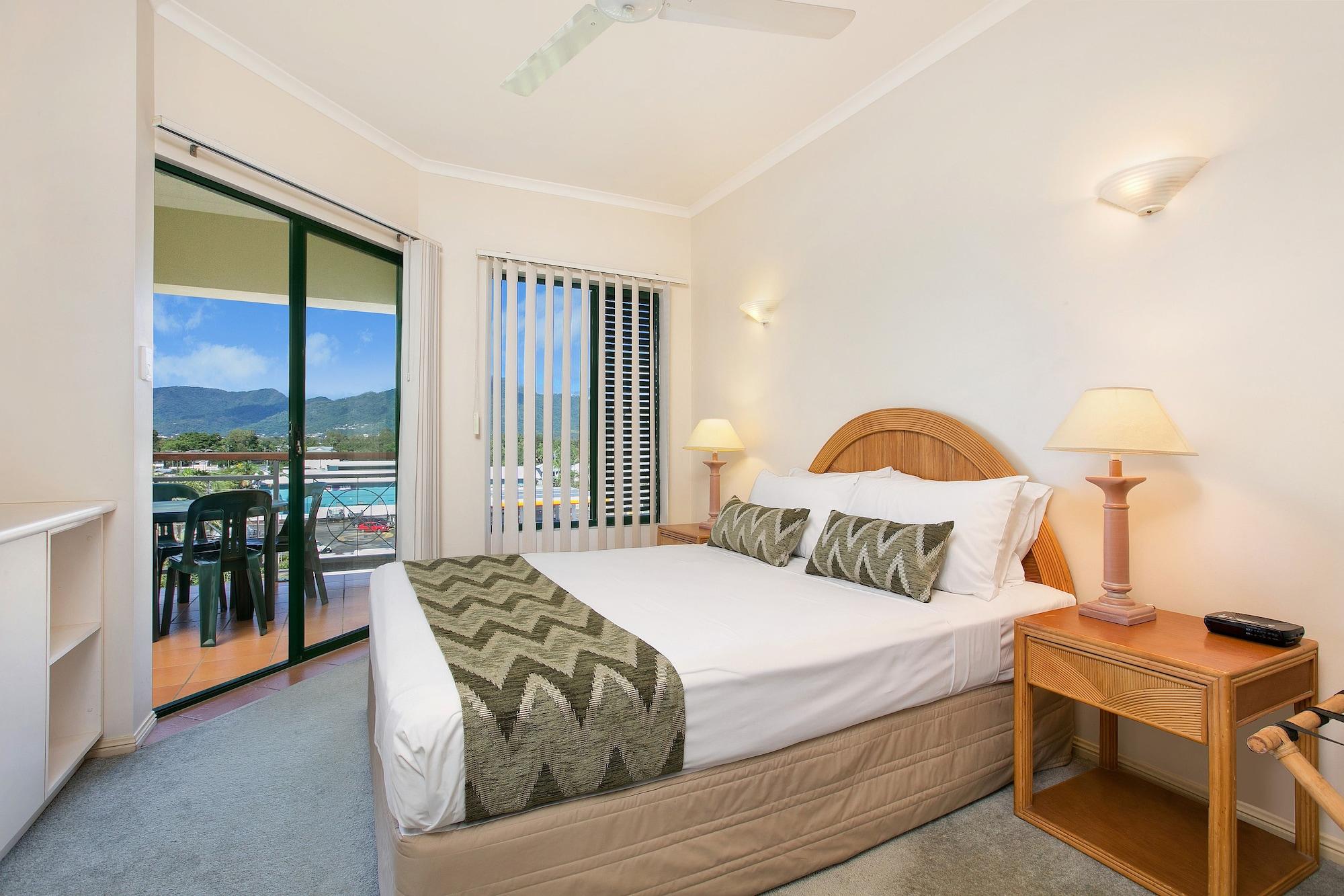 Tropic Towers Apartments Cairns Eksteriør bilde