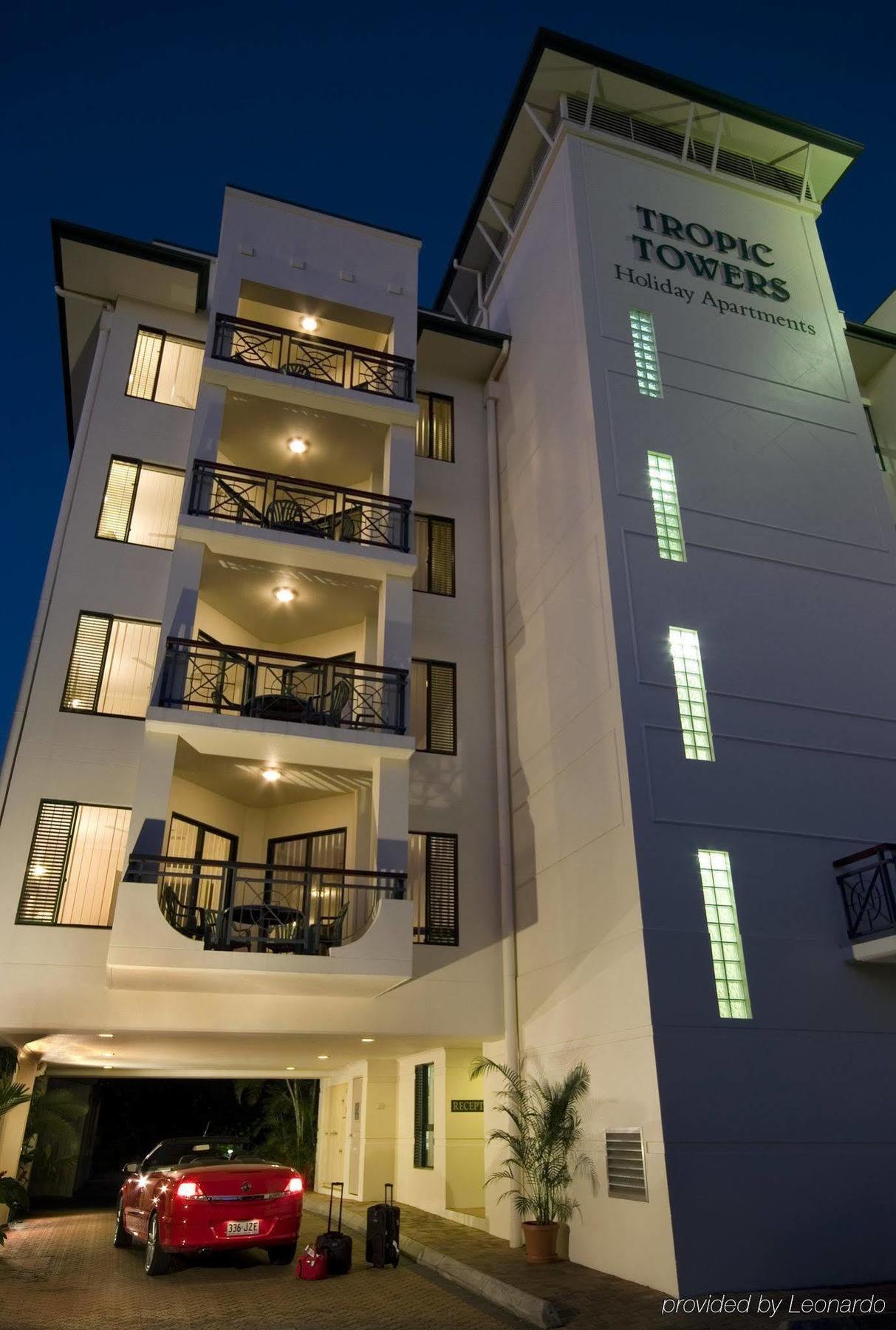 Tropic Towers Apartments Cairns Eksteriør bilde